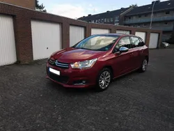 Rot Gebraucht 2013 Citroën C4 SELECTION Limousine | 6.650 € (Etwas zu teuer)