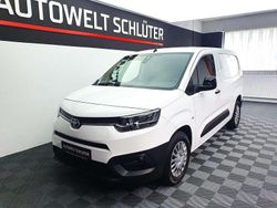 Schaumweiß Gebraucht 2022 Toyota Proace Van | 18.490 € (Fairer Preis)