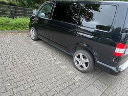 Schwarz Gebraucht 2011 VW T5 Van | 16.000 €