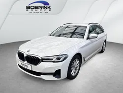Weiß Gebraucht 2022 BMW 530 Kombi | 39.920 € (Fairer Preis)