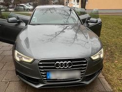 Grau Gebraucht 2016 Audi A5 Limousine | 13.000 € (Guter Preis)