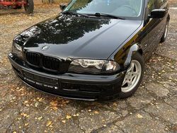 Schwarz Gebraucht 2001 BMW 316 Performance Limousine | 5.500 € (Teuer)