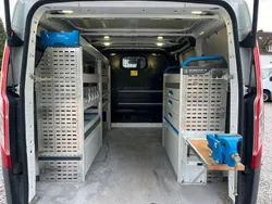 Weiß Gebraucht 2014 Ford Transit Custom Van / Kleinbus | 10.950 €