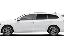 Weiß Gebraucht 2023 VW Passat Business Kombi | 32.980 € (Fairer Preis)