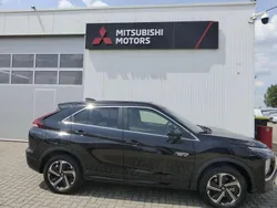 Pantherschwarz Gebraucht 2022 Mitsubishi Eclipse Cross Plus SUV | 22.990 € (Fairer Preis)