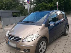 Gebraucht 2011 Mercedes A160 Kleinwagen | 1.970 €