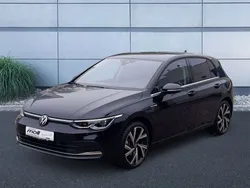 Deep black perleffekt Gebraucht 2023 VW Golf VIII Style Limousine | 31.490 € (Teuer)