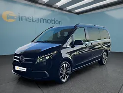 Schwarz Gebraucht 2024 Mercedes V250 Van / Kleinbus | 61.499 € (Teuer)