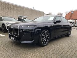 Schwarz Gebraucht 2024 BMW 740 M Sport Limousine | 95.500 € (Superpreis)