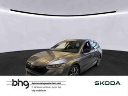 Grau Gebraucht 2022 Skoda Octavia SportLine Kombi | 24.930 € (Fairer Preis)