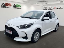 Weiss Neu 2025 Toyota Yaris Hybrid Business Edition Limousine | 21.950 € (Superpreis)