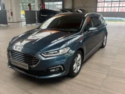 Blau Gebraucht 2019 Ford Mondeo Titanium Limousine | 18.500 € (Etwas zu teuer)