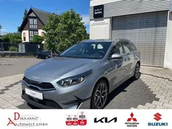 Silber Neu 2025 Kia Ceed Sportswagon Spirit Kombi | 31.650 € (Etwas zu teuer)