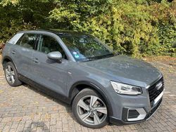 Grau Gebraucht 2017 Audi Q2 Sport SUV | 12.500 € (Fairer Preis)