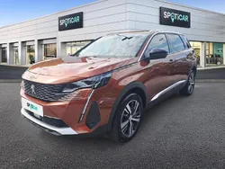 Braun Gebraucht 2023 Peugeot 5008 Allure Van / Kleinbus | 27.490 € (Fairer Preis)