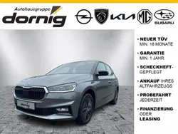 Graphite grau metallic (metallic) Gebraucht 2024 Skoda Fabia Style Limousine | 21.975 € (Fairer Preis)