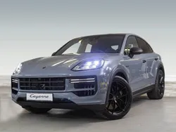 Arktikgrau Gebraucht 2025 Porsche Cayenne Turbo E-Hybrid SUV | 204.900 € (Superpreis)