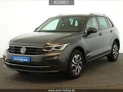 Delfingrau metallic Gebraucht 2021 VW Tiguan Active SUV | 27.590 € (Guter Preis)