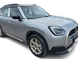 Silber Neu 2025 Mini Countryman Favoured SUV | 35.990 € (Superpreis)