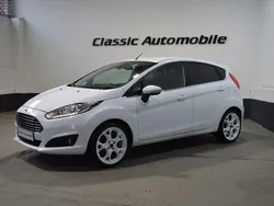 Weiß Gebraucht 2014 Ford Fiesta Cool & Sound Edition Kleinwagen | 7.900 € (Fairer Preis)