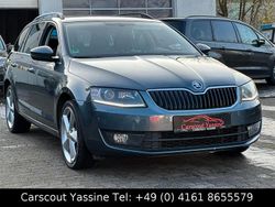 Grau Gebraucht 2017 Skoda Octavia Style Kombi | 12.990 € (Fairer Preis)