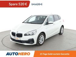 Weiß Gebraucht 2018 BMW 216 Active Tourer Comfort Edition Van / Kleinbus | 14.100 € (Fairer Preis)
