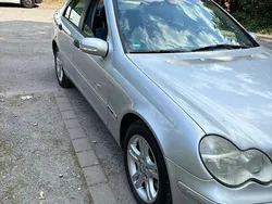 Gebraucht 2002 Mercedes C180 Limousine | 2.700 € (Fairer Preis)
