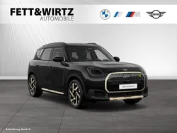 Midnight black metallic Gebraucht 2024 Mini Countryman SUV | 43.799 €