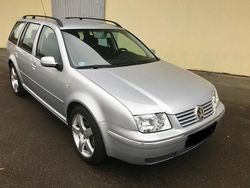 Silber Gebraucht 2003 VW Bora GT Kombi | 9.900 €