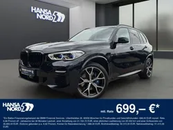 Schwarz / carbonschwarz (metallic) Gebraucht 2023 BMW X5 M Sport SUV | 71.250 € (Guter Preis)