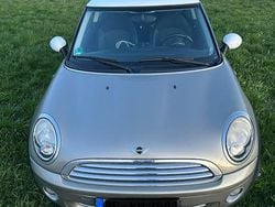 Grau Gebraucht 2010 Mini Cooper Kleinwagen | 3.600 € (Superpreis)