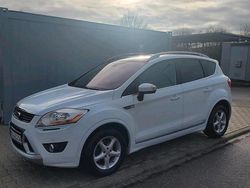 Weiß Gebraucht 2011 Ford Kuga SUV | 6.100 € (Fairer Preis)
