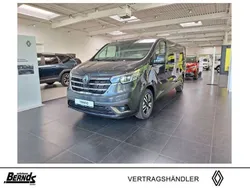 Kometengrau metallic Neu 2024 Renault Trafic Signature Van | 62.998 €