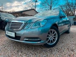 Grau Gebraucht 2012 Mercedes E300 Limousine | 12.490 € (Superpreis)
