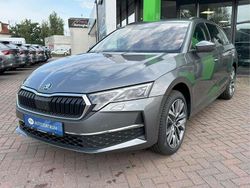 Grau (graphite grau) Neu 2025 Skoda Octavia Tour Kombi | 40.500 € (Etwas zu teuer)