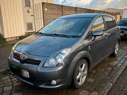 Grau Gebraucht 2007 Toyota Corolla Kombi | 2.850 €
