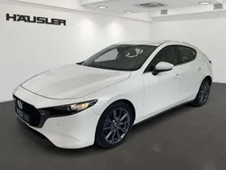 Satinweiß metallic Gebraucht 2019 Mazda 3 Selection Limousine | 18.990 € (Fairer Preis)
