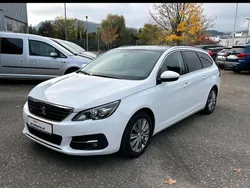 Weiß Gebraucht 2019 Peugeot 308 Kombi | 10.000 € (Etwas zu teuer)