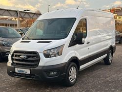 Weiß Gebraucht 2023 Ford Transit Trend Van / Kleinbus | 25.990 € (Fairer Preis)