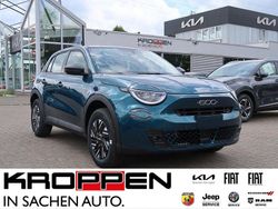 Blau Neu 2025 Fiat 600 SUV | 28.870 € (Etwas zu teuer)