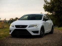 Weiß Gebraucht 2015 Seat Leon SC Style Kleinwagen | 8.990 € (Etwas zu teuer)