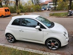 Weiß Gebraucht 2010 Fiat 500 Kleinwagen | 4.990 €