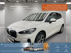 Weiß Gebraucht 2024 BMW 216 Active Tourer Luxury Line Van / Kleinbus | 28.590 € (Etwas zu teuer)