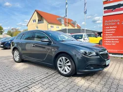 Grau Gebraucht 2015 Opel Insignia Country Tourer Kombi | 8.990 €