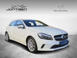 Weiß Gebraucht 2016 Mercedes A180 Urban Limousine | 17.777 € (Teuer)