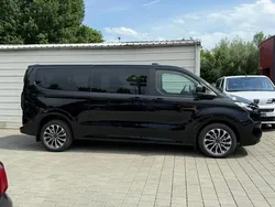 Agate black metallic agate black metallic Neu 2025 Ford Tourneo Custom Titanium Van / Kleinbus | 54.880 € (Fairer Preis)