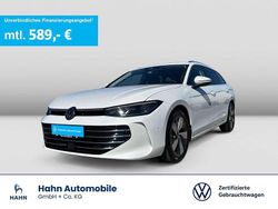 Oryxweiß perlmutteffekt Gebraucht 2024 VW Passat Elegance Kombi | 36.250 € (Superpreis)