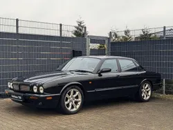 Schwarz Gebraucht 1999 Jaguar XJR Supercharged Limousine | 19.500 € (Fairer Preis)