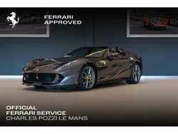 Grau Gebraucht 2022 Ferrari 812 Cabrio | 495.000 € (Fairer Preis)