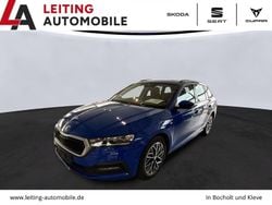 Blau Gebraucht 2021 Skoda Octavia Clever Kombi | 20.746 € (Fairer Preis)